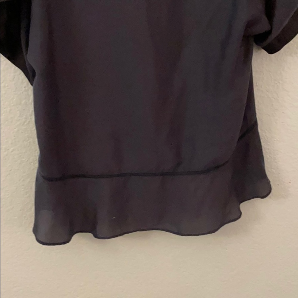 blouse - Picture 5 of 5